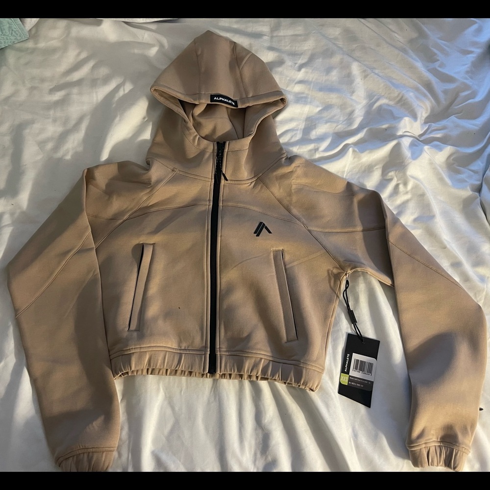 Alphaleta Crop Top Jacket
